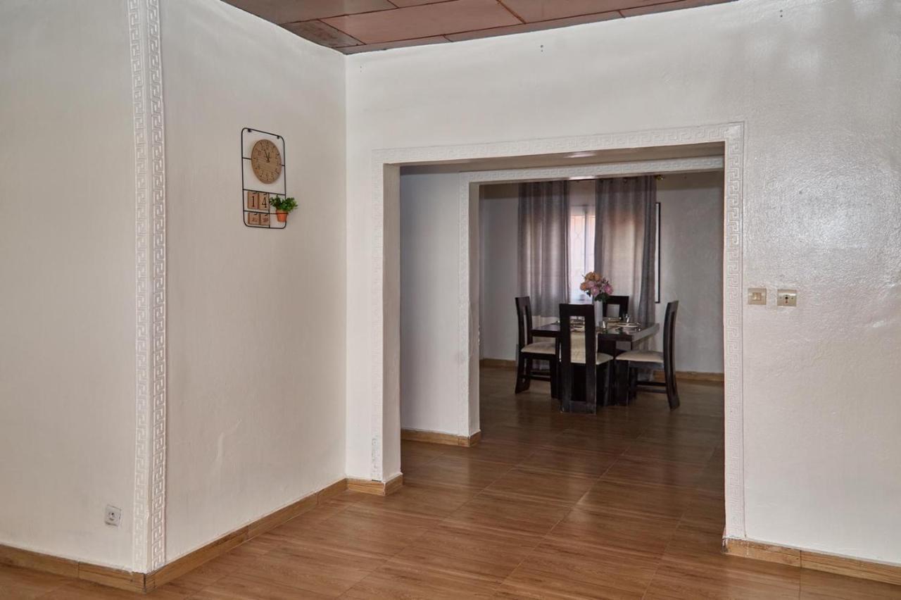 Appartement Avec Vue Panoramique Two Or Three Rooms Yaoundé Екстериор снимка