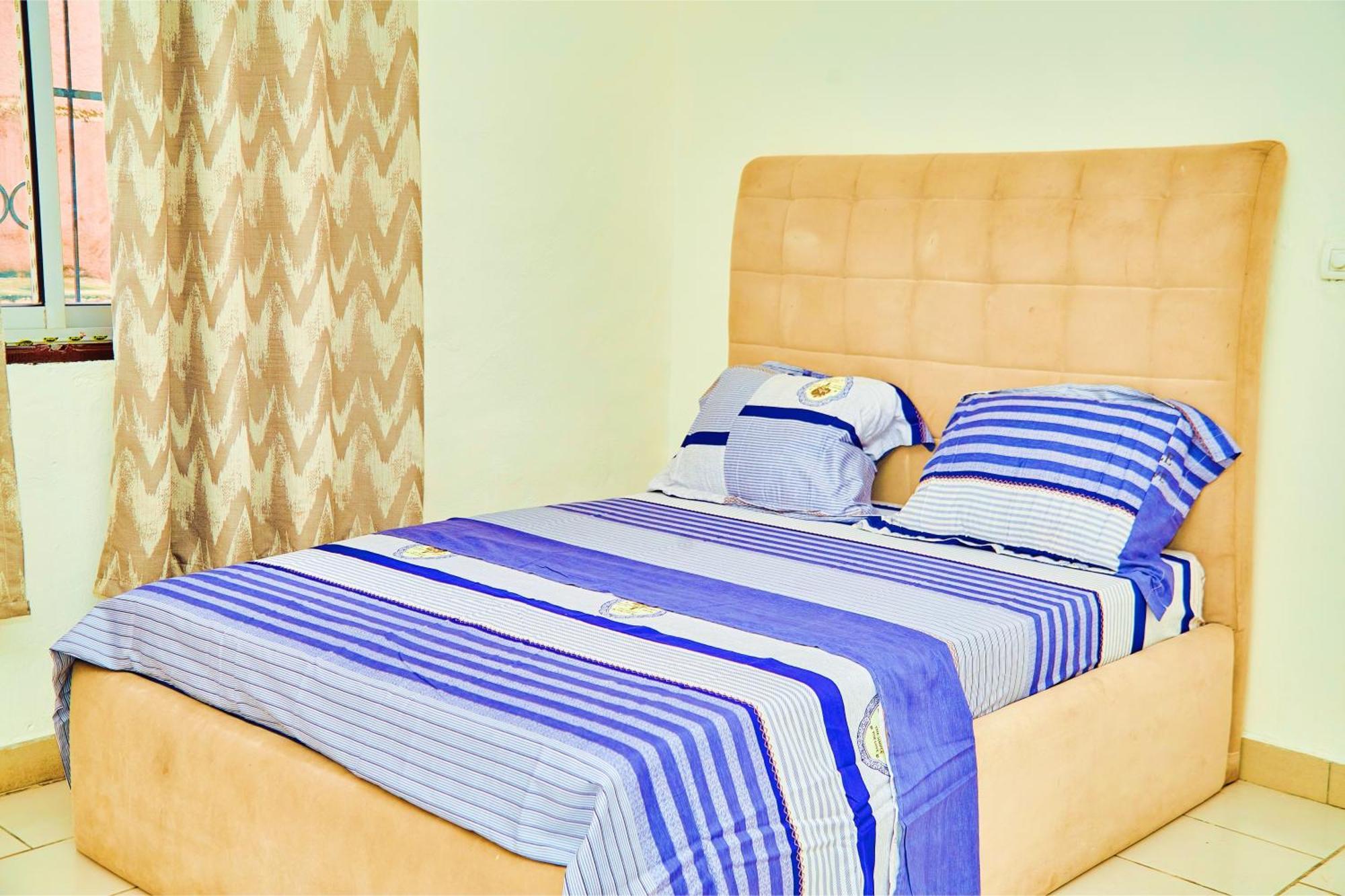 Appartement Avec Vue Panoramique Two Or Three Rooms Yaoundé Екстериор снимка