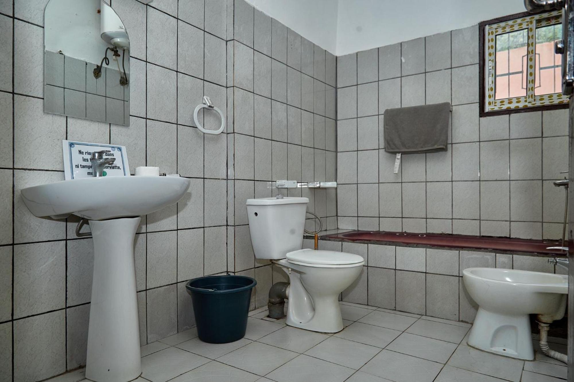 Appartement Avec Vue Panoramique Two Or Three Rooms Yaoundé Екстериор снимка