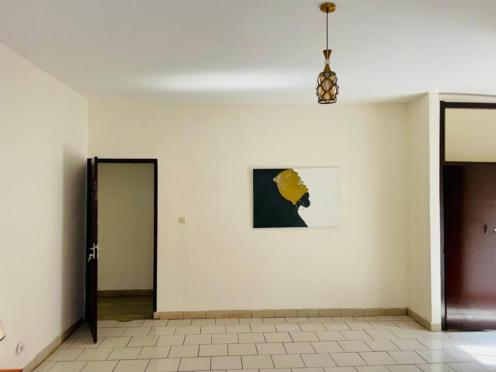 Appartement Avec Vue Panoramique Two Or Three Rooms Yaoundé Екстериор снимка