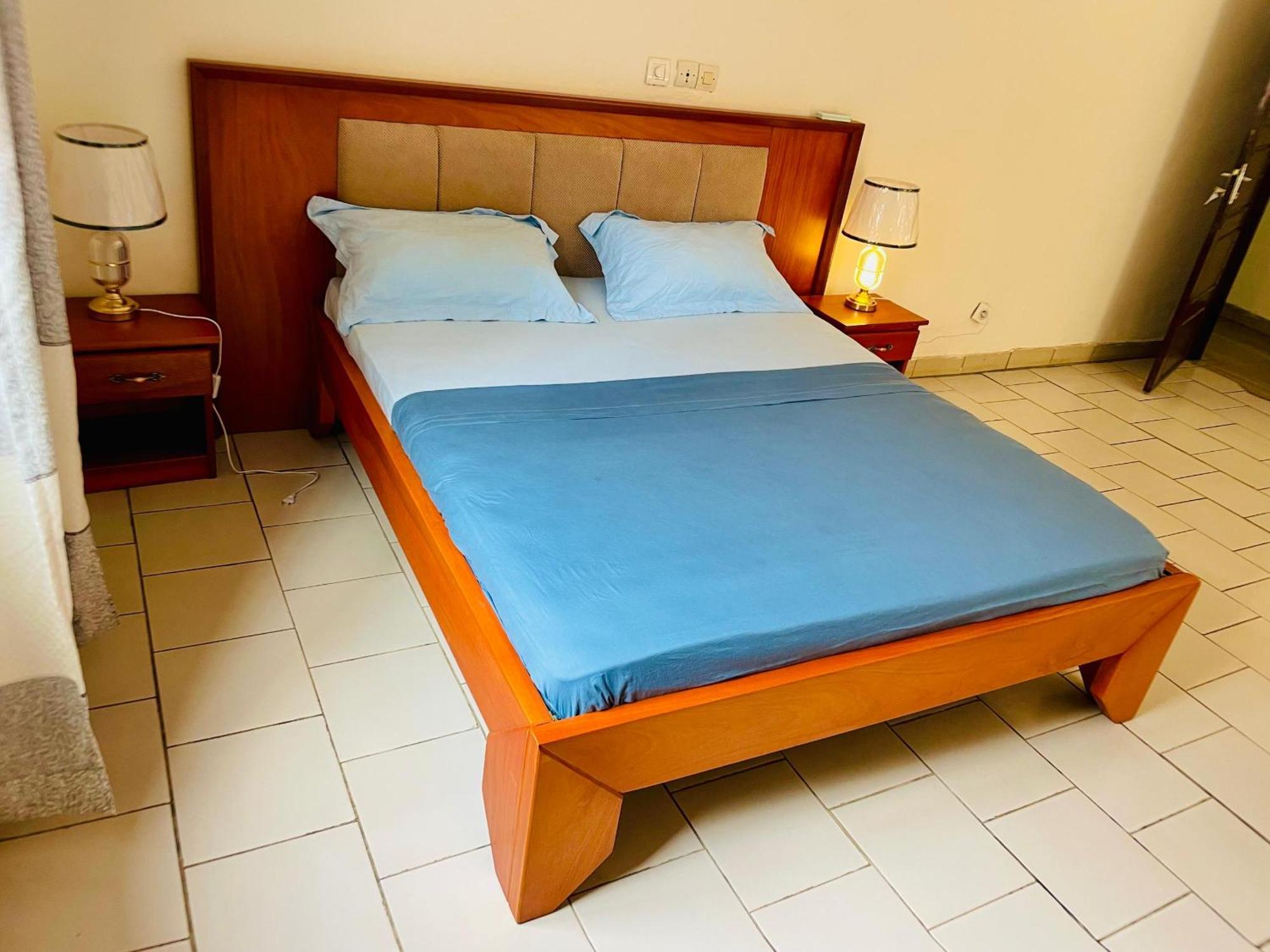 Appartement Avec Vue Panoramique Two Or Three Rooms Yaoundé Екстериор снимка