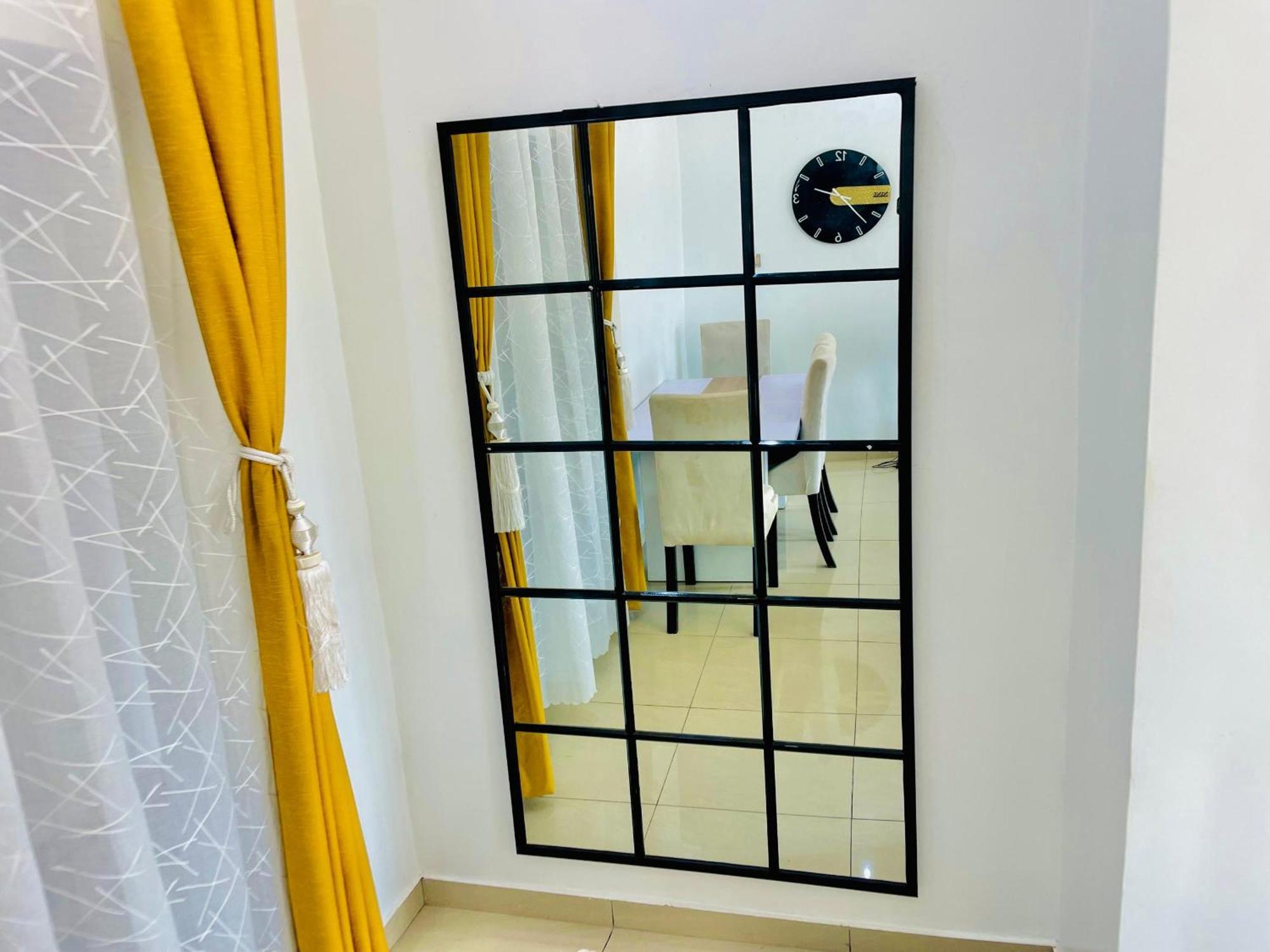Appartement Avec Vue Panoramique Two Or Three Rooms Yaoundé Екстериор снимка